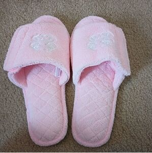 A New Day Fluffy Soft Pink Slippers Velcro Upper Size Large